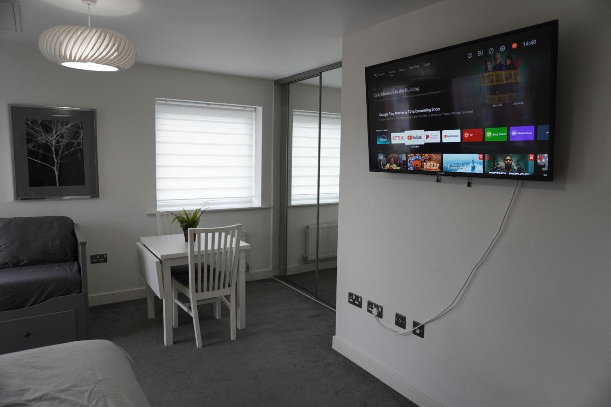 Rylance Luxury House - Free Parking — Photos 3